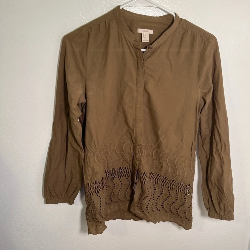 J. Crew Women's Sz 0 Delaney Eyelet-Trim Shirt Spiced Olive Green Tan Collarless